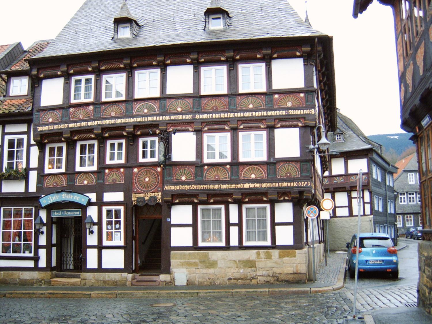 Altstadthotel Zur Boerse Гослар Экстерьер фото